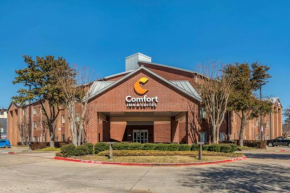 Отель Comfort Inn & Suites North Dallas-Addison  Даллас